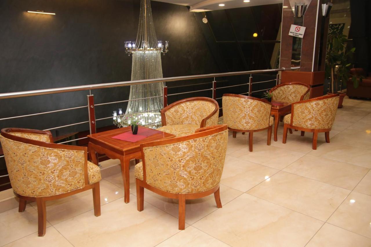 Hotel Pashtriku Gjakova Exterior foto